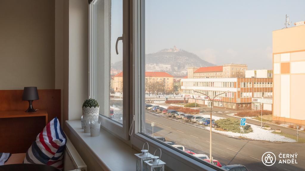 Hotel Cerny Andel Most Esterno foto